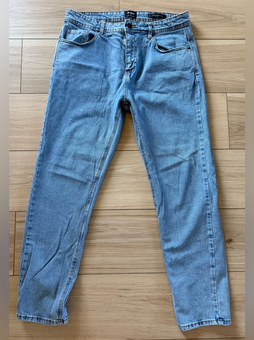 Cotton On Men’s Straight Leg Jeans Light Wash Size 32